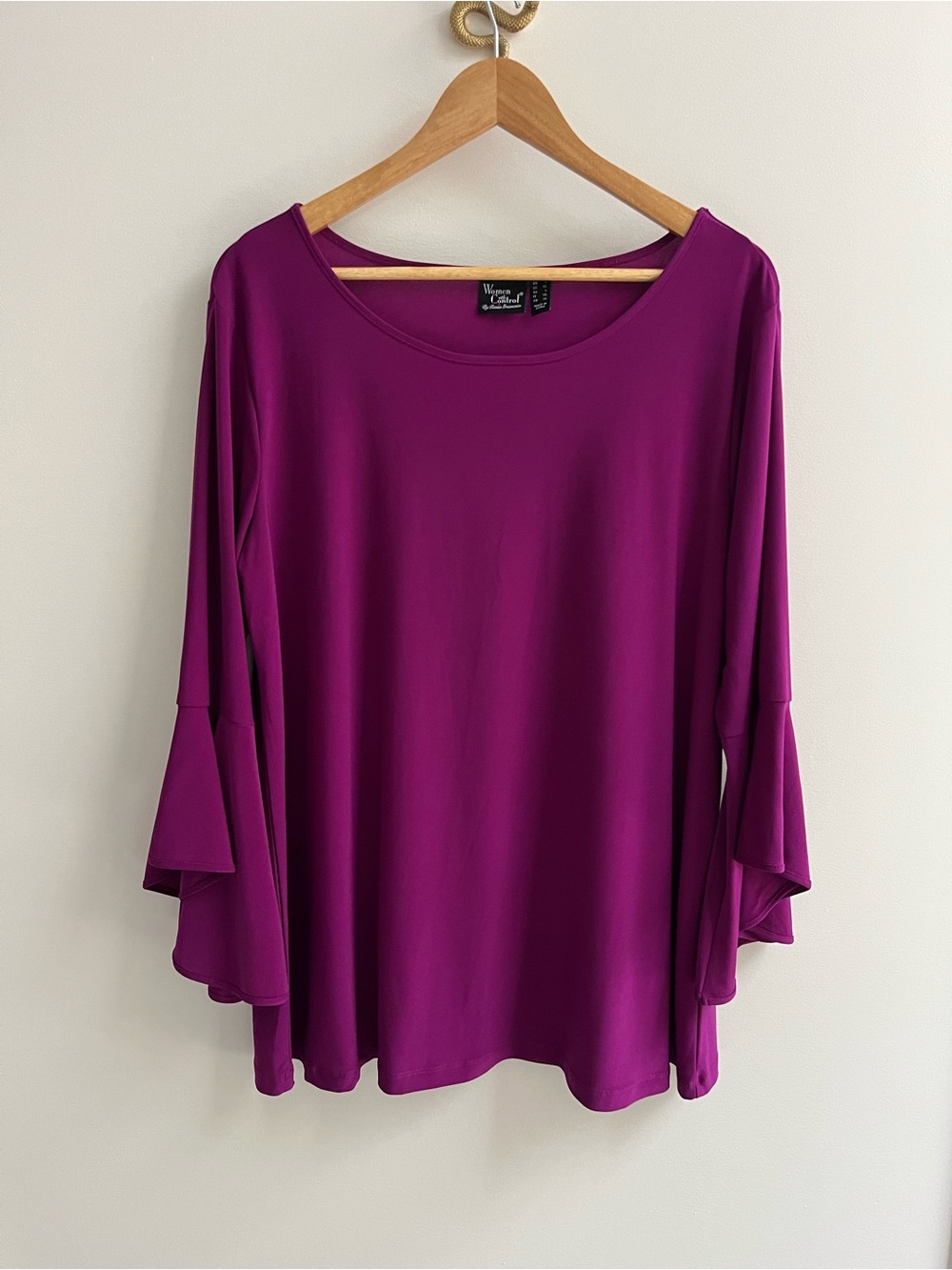 Women With Control 3/4 Flounce Sleeve Scoop Neck Top Magenta L